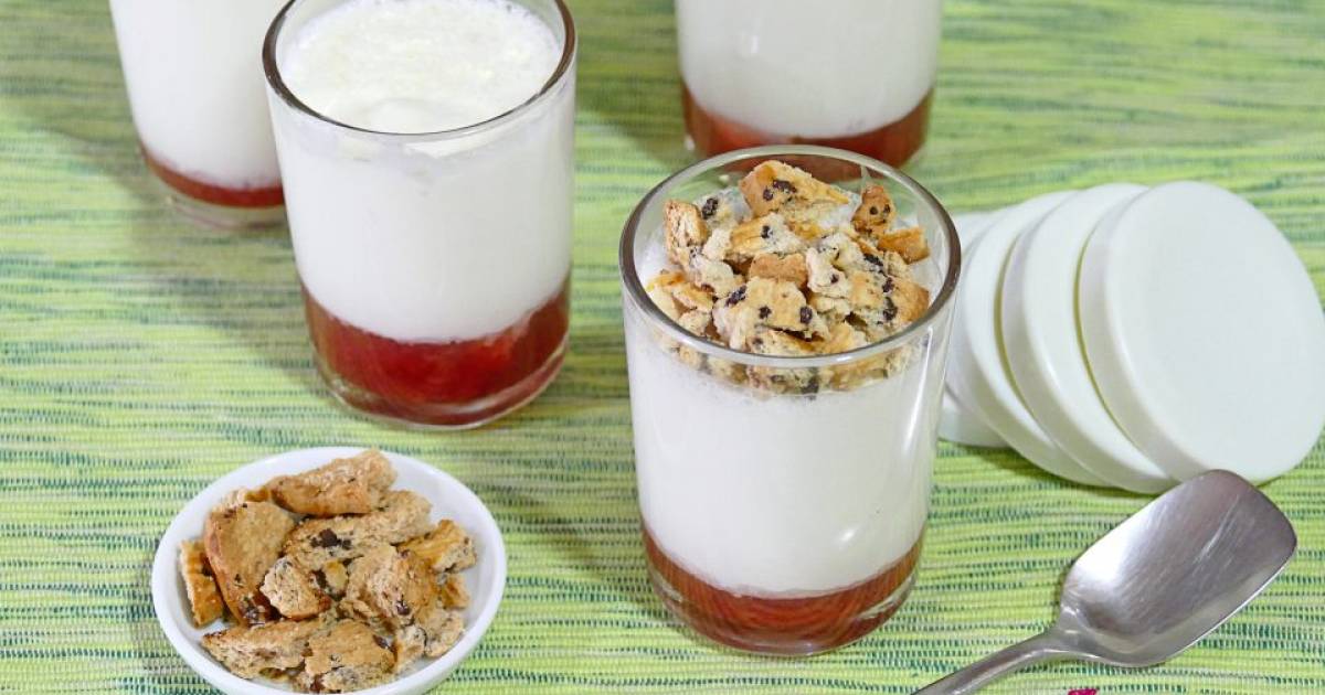 Yogur Griego Natural Con Mermelada De Fresa | Cocina Y Recetas Fáciles